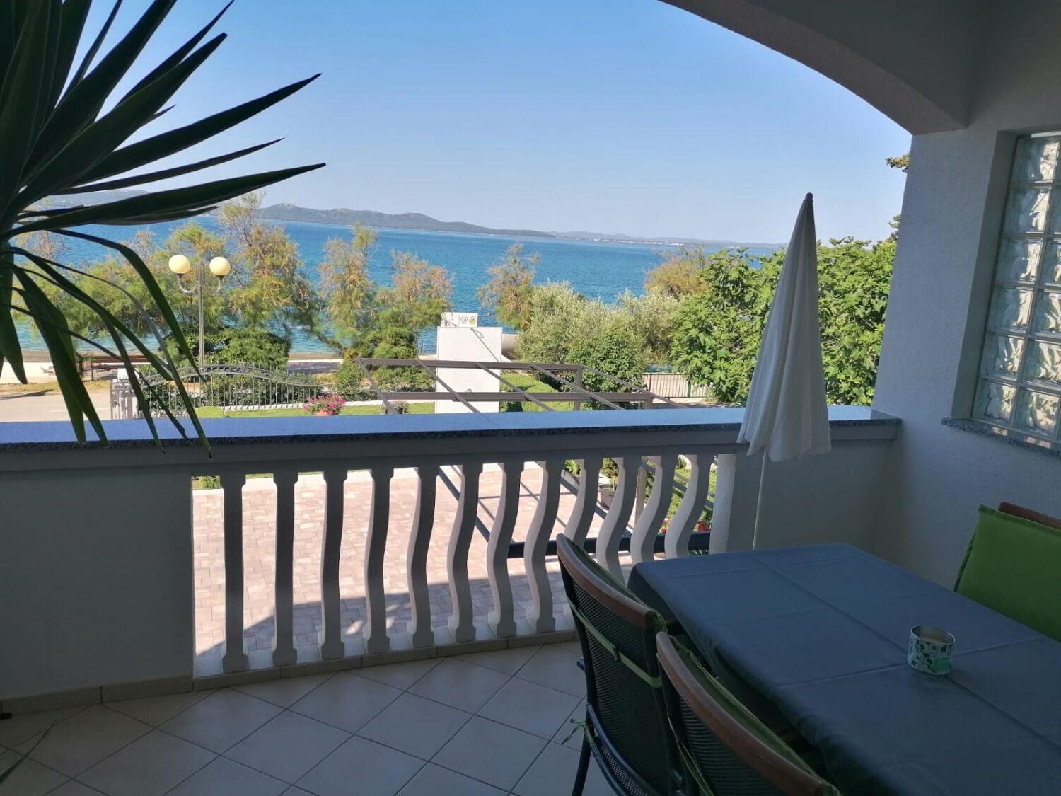 Apartments Petin Zadar Eksteriør billede