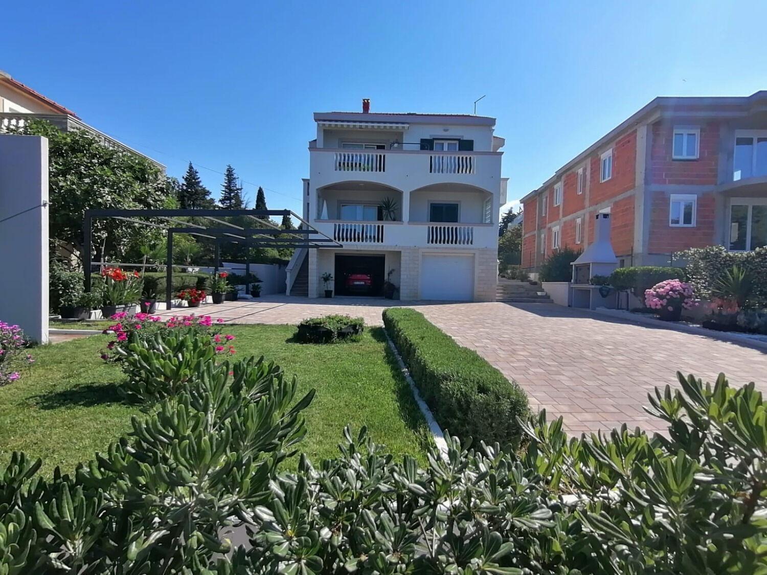 Apartments Petin Zadar Eksteriør billede